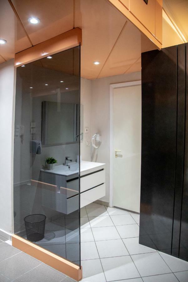 Christine'S Downtown Suites Kavala Exterior foto
