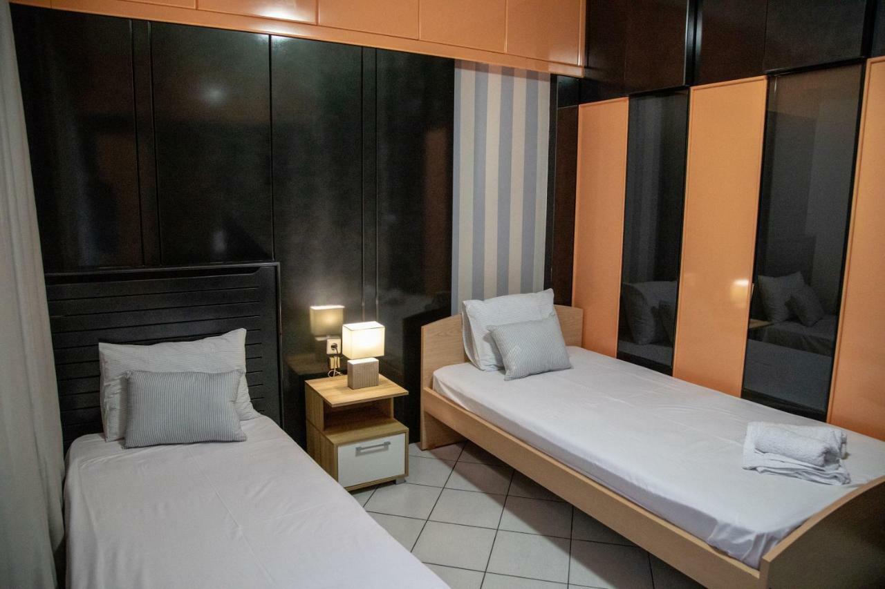 Christine'S Downtown Suites Kavala Exterior foto